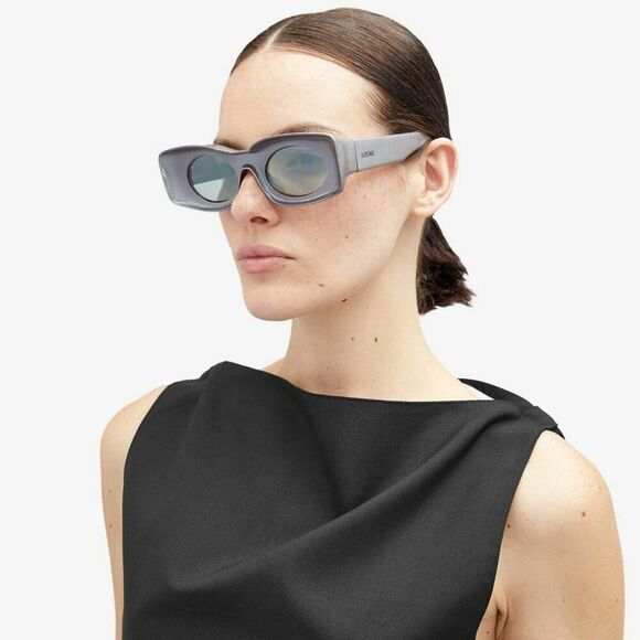 Loewe Paula\'s Ibiza Women Sunglasses Metallic Mirror Rectangle LW40033I 05X main image 10